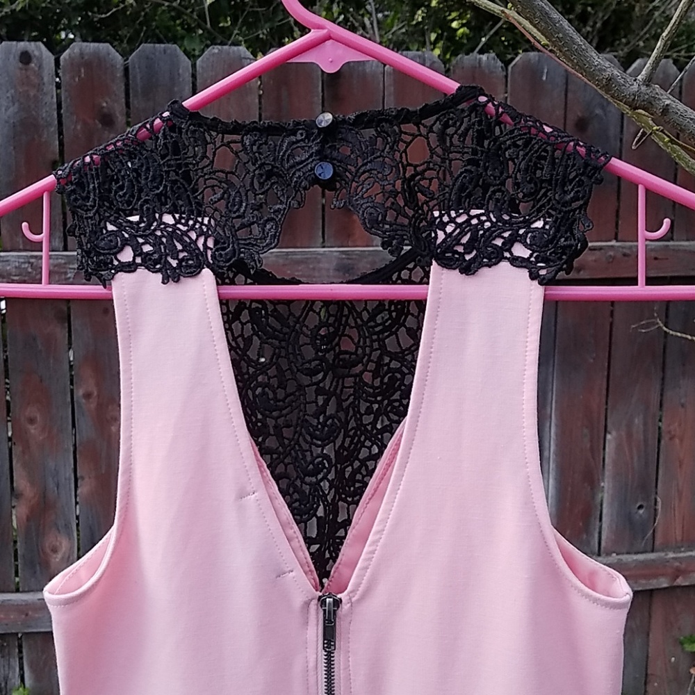 🎀Pink party dress🎀 - Picture 4 of 5
